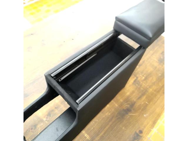 ノーブランド タウンエースバン S403M S413M 専用 コンソールボックス AT車用