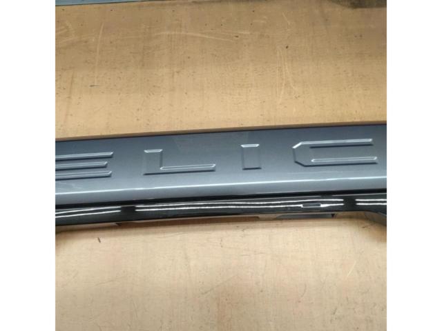 Mitsubishi
B34A
Delica Mini
Genuine
Rear gate garnish