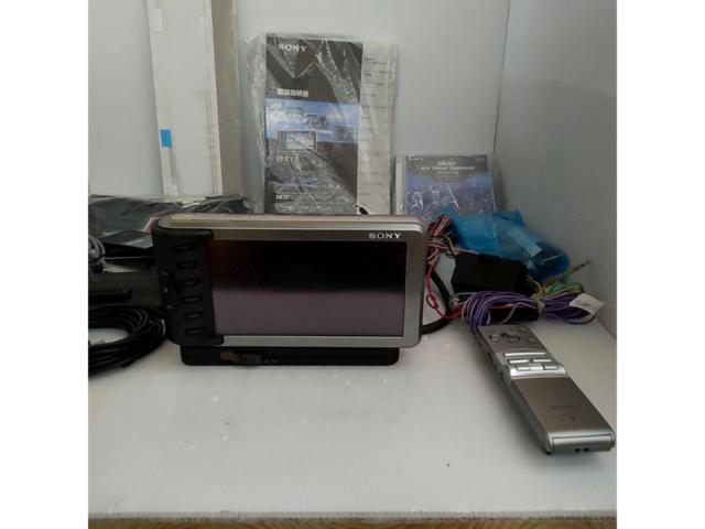 SONY
NV-XYZ77
6.5-inch wide VGA monitor HDD navigation system
