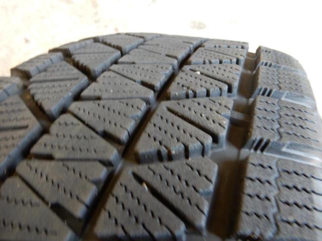Toyota genuine
150 system
Land Cruiser Prado
Late original wheel
+
BRIDGESTONE
BLIZZAK
DM-V3