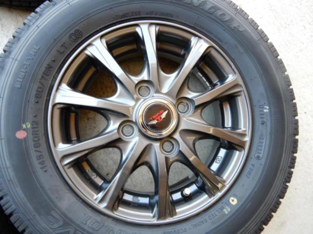 weds
TEDA
MA
10-spoke wheel
+
DUNLOP
ENASAVE
VAN01