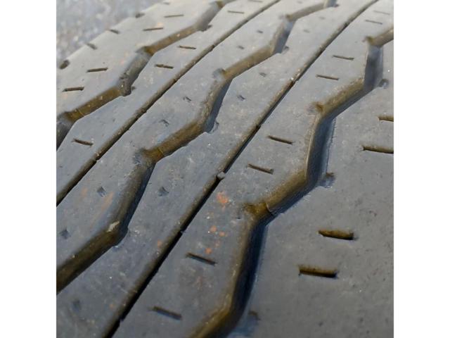 トヨタ純正  200系ハイエース純正 スチールホイール + BRIDGESTONE ECOPIA RD613  107/105N LT