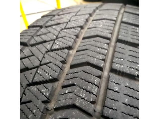 BRIDGESTONE  ECO FORME  SE-15 (4HOLE) + BRIDGESTONE BLIZZAK VRX 2
