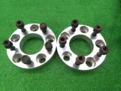 Wide tread spacer