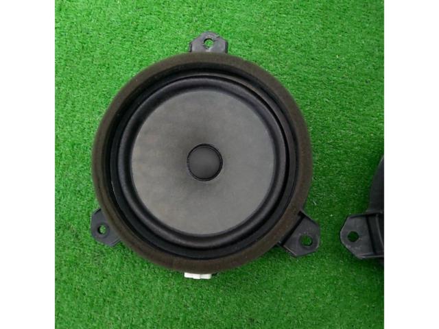【TOYOTA】純正スピーカー 86160-52330 EAS16P794A