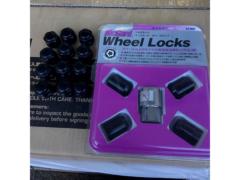 Short nuts for kei cars (mini vehicles)
+
McGuard Lock Nuts
34366