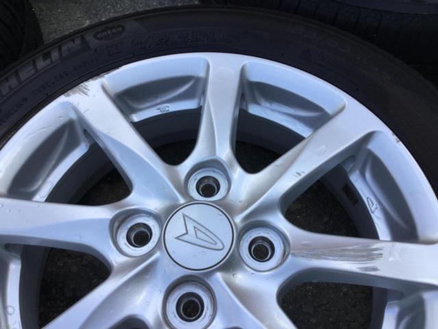Genuine Daihatsu parts
Move genuine wheels + MICHELINENERGY
SAVER+YOKOHAMABluEarth
RV-02CK