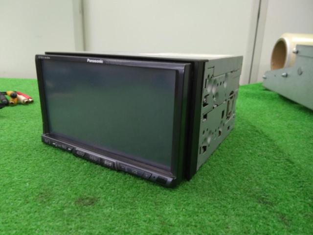 Panasonic
CN-HDS700TD