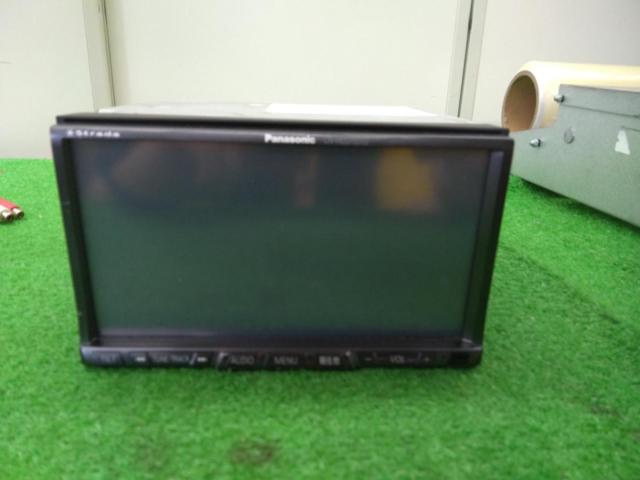 Panasonic
CN-HDS700TD