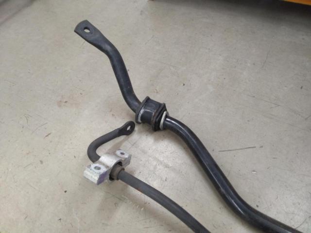 TOYOTA
Genuine stabilizer set