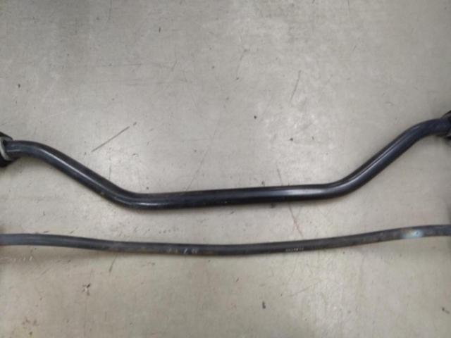 TOYOTA
Genuine stabilizer set
