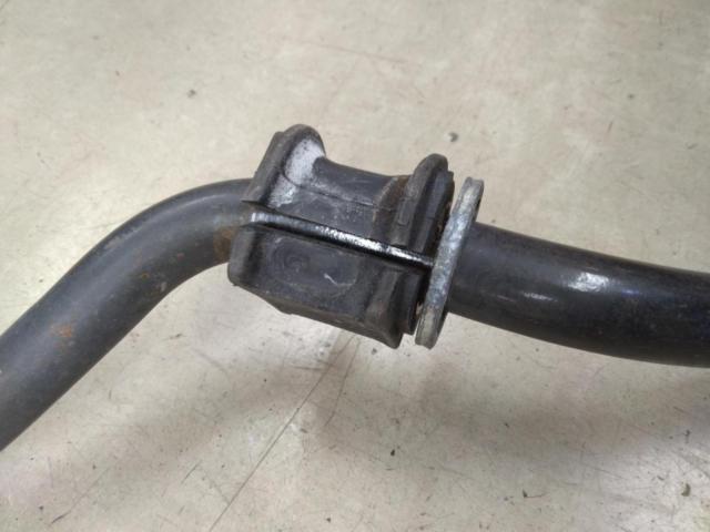 TOYOTA
Genuine stabilizer set