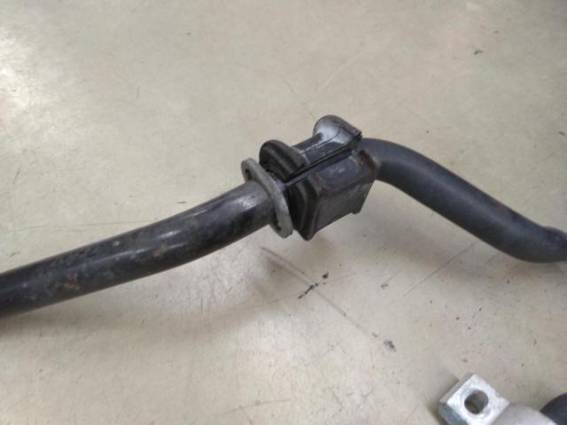 TOYOTA
Genuine stabilizer set