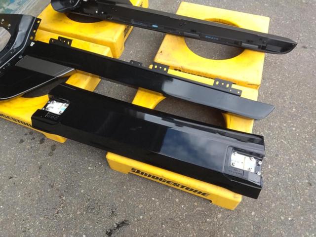 三菱 トライトン GSR/LC2T 純正スタイリングバー