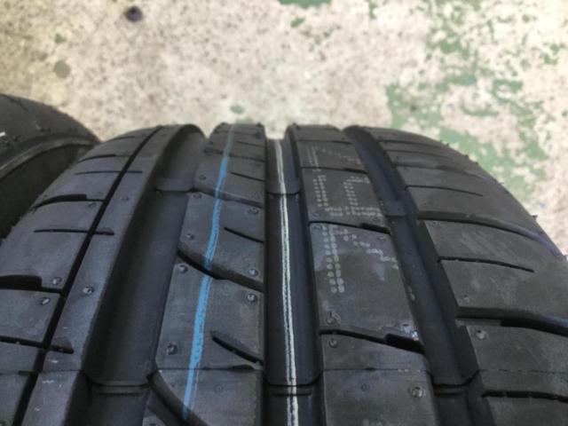 RAYS (Rays)
VOLK
RACING (Volk
Racing)
CE28N
8SPOKE
DESIGN
+
KENDA (Kenda)
KENDA (Kenda)
KR 203