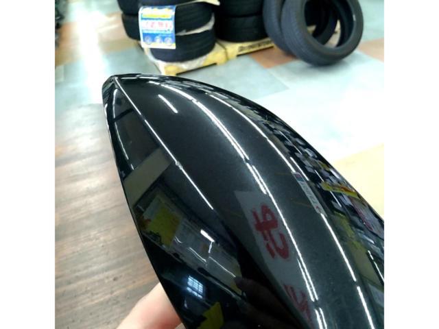 トヨタ アクア NHP10 純正ドアミラーカバー 右側のみ