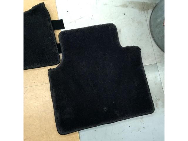 Nissan
Fuga
Y51
Genuine floor mat
Set for one car 