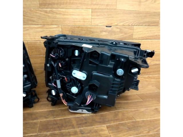 Toyota genuine optional round LED headlights for Land Cruiser 250