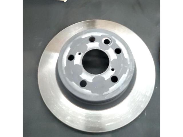 Genuine LEXUS rear brake disc rotor for IS300
Late 30 series/RC300h
Late]