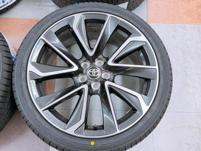 トヨタ純正(TOYOTA)  カローラスポーツ純正ホイール  + WINRUN(ウィンラン) WINRUN R330 225/40R18 92W XL