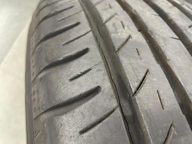 トヨタ純正(TOYOTA)  50プリウス純正ホイール  + YOKOHAMA(ヨコハマ) BluEarth-GT