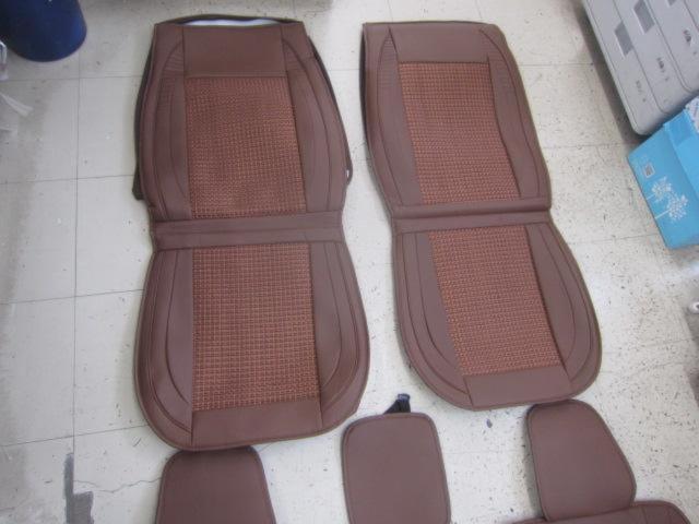 メーカー不明  汎用シートカバー(前面のみ)  ブラウン