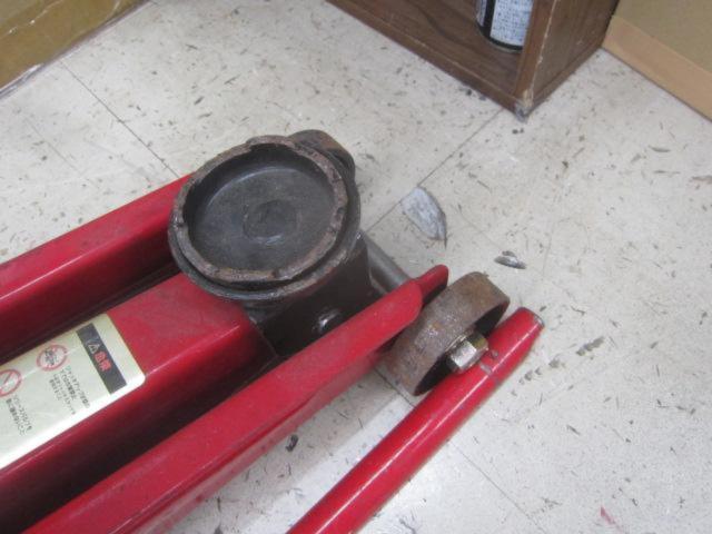 BAL/Bal
2t floor jack