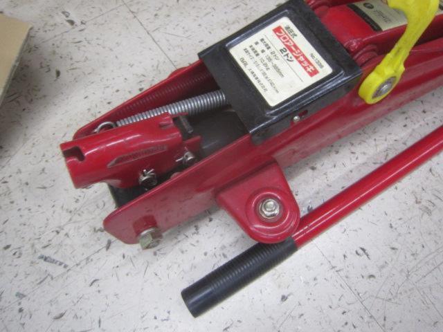 BAL/Bal
2t floor jack