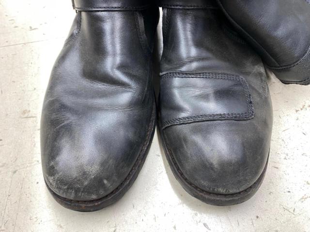 Unknown Manufacturer
Leather boots
Size: US9.5