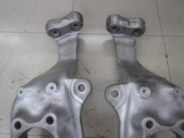 【LEXUS純正】LS460純正加工品フロントナックル