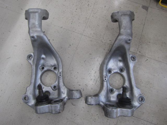 【LEXUS純正】LS460純正加工品フロントナックル