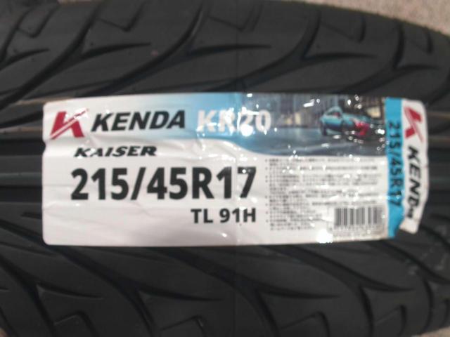 YOKOHAMA
ADVAN
Racing
RS2
+
KENDA
KR 20
215 / 45R17
91H