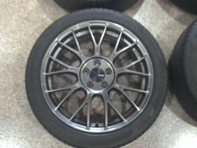 ENKEI PerformanceLine PFM1 +  PIRELLI POWERGY 215/45R17