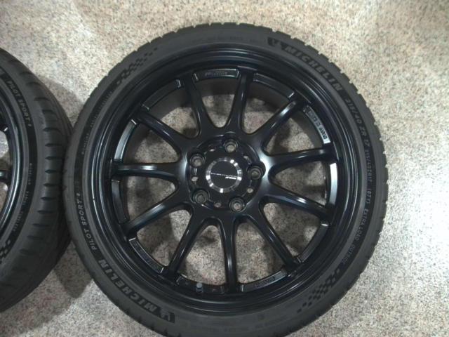 WORK
EMOTION
11R
+
MICHELIN
PILOTSPORT5
215 / 40R17