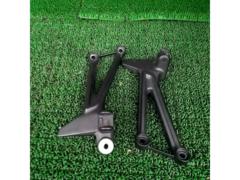 KAWASAKI Z900RS
Cafe Genuine Tandem Steps