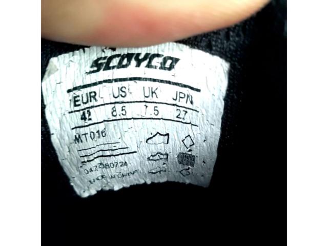 SCOYCO
Casual Riding Shoes
MT016
Size 27cm