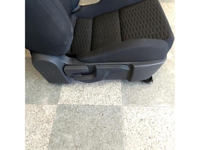 【トヨタ純正】ZN8 GR86 純正シート 運転席側