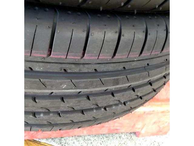 YOKOHAMAADVAN
V03
225 / 65R17
102H
4 pieces set
