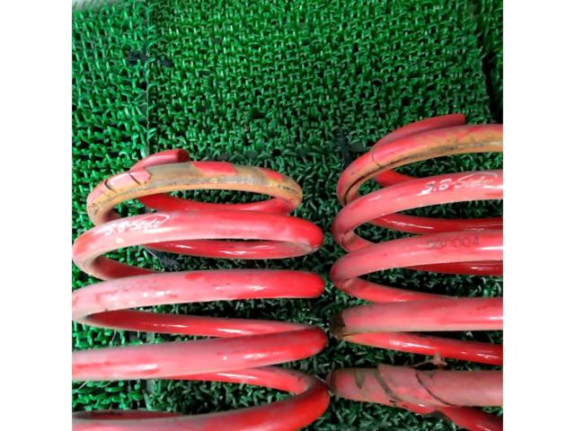 SB-STYLE lowering springs
SB0003 / SB0004
Prius 30 series
Type Unknown