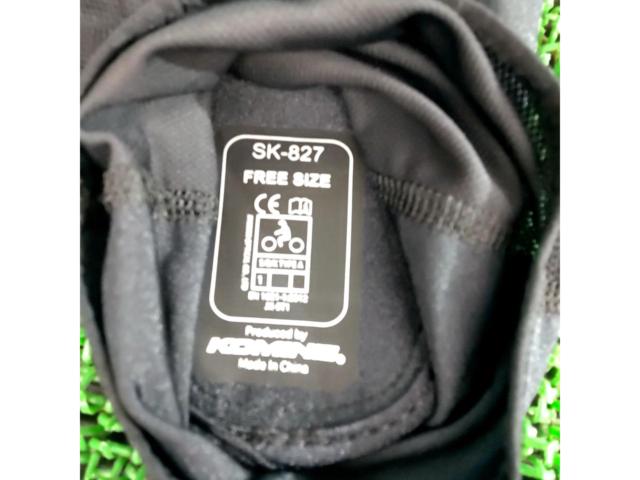KOMINE(コミネ) SK-827 エアスルーCE サポートニーガードフィット  フリーサイズ