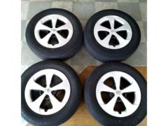 【トヨタ純正】 トヨタ純正 プリウス 30系 後期純正ホイール