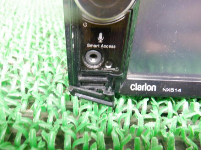 Clarion
NX514
One-segment TV / CD / DVD / SD / USB / Bluetooth audio