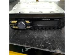 carrozzeria MVH-370 フロントUSB/AUX