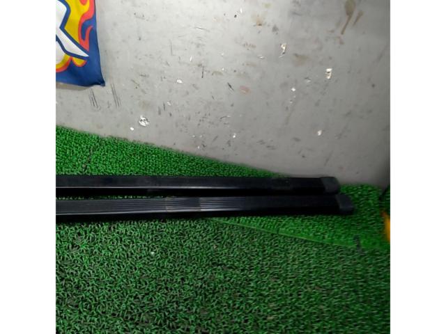 メーカー不明 キャリアスクエアバー 2本 約1680mm