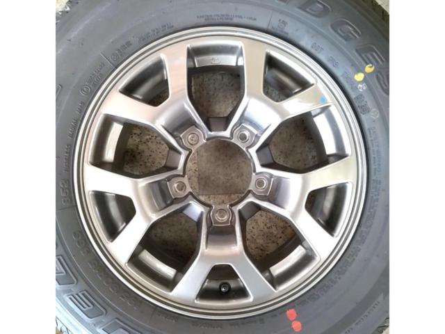【スズキ純正】スズキ純正 ジムニーノマド/JC74W 純正ホイール +BRIDGESTONE DUELER H/L 852 195/80R15 96S 4本
