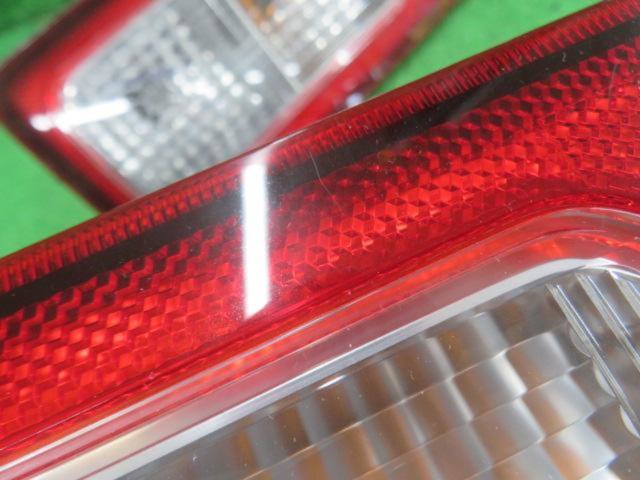 スズキ ジムニー JB64W 純正テールレンズ