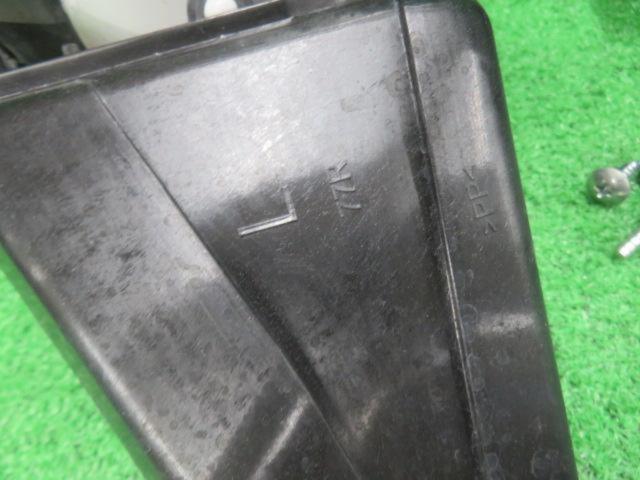 スズキ ジムニー JB64W 純正フォグランプ