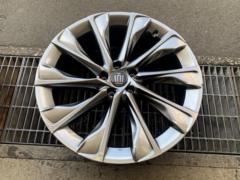1 wheel only, 1 piece, Toyota genuine
Genuine Crown Crossover 21-inch 7.5Jx21 +35/114.3-5H wheels. *Requires special spherical seat nuts.*