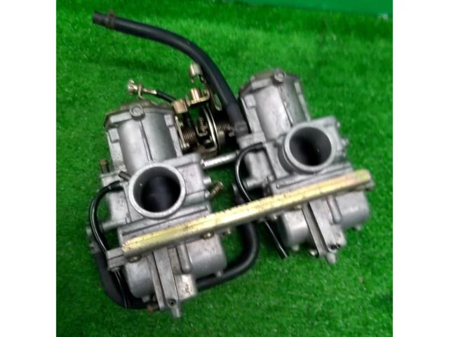 【YAMAHA】TZR250 純正キャブレタ