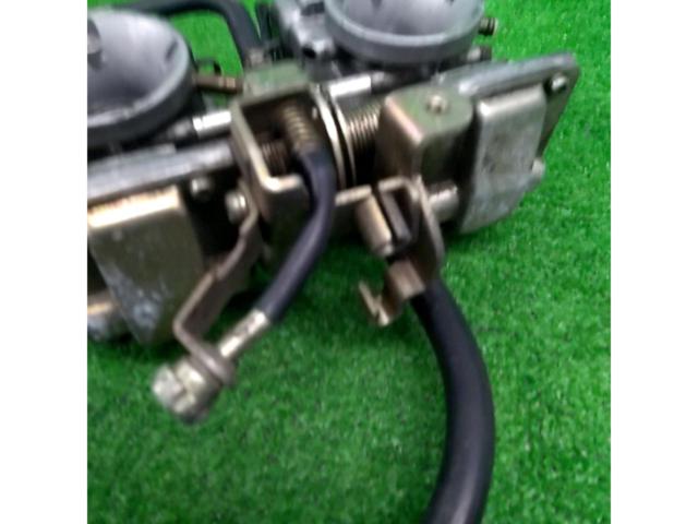 【YAMAHA】TZR250 純正キャブレタ